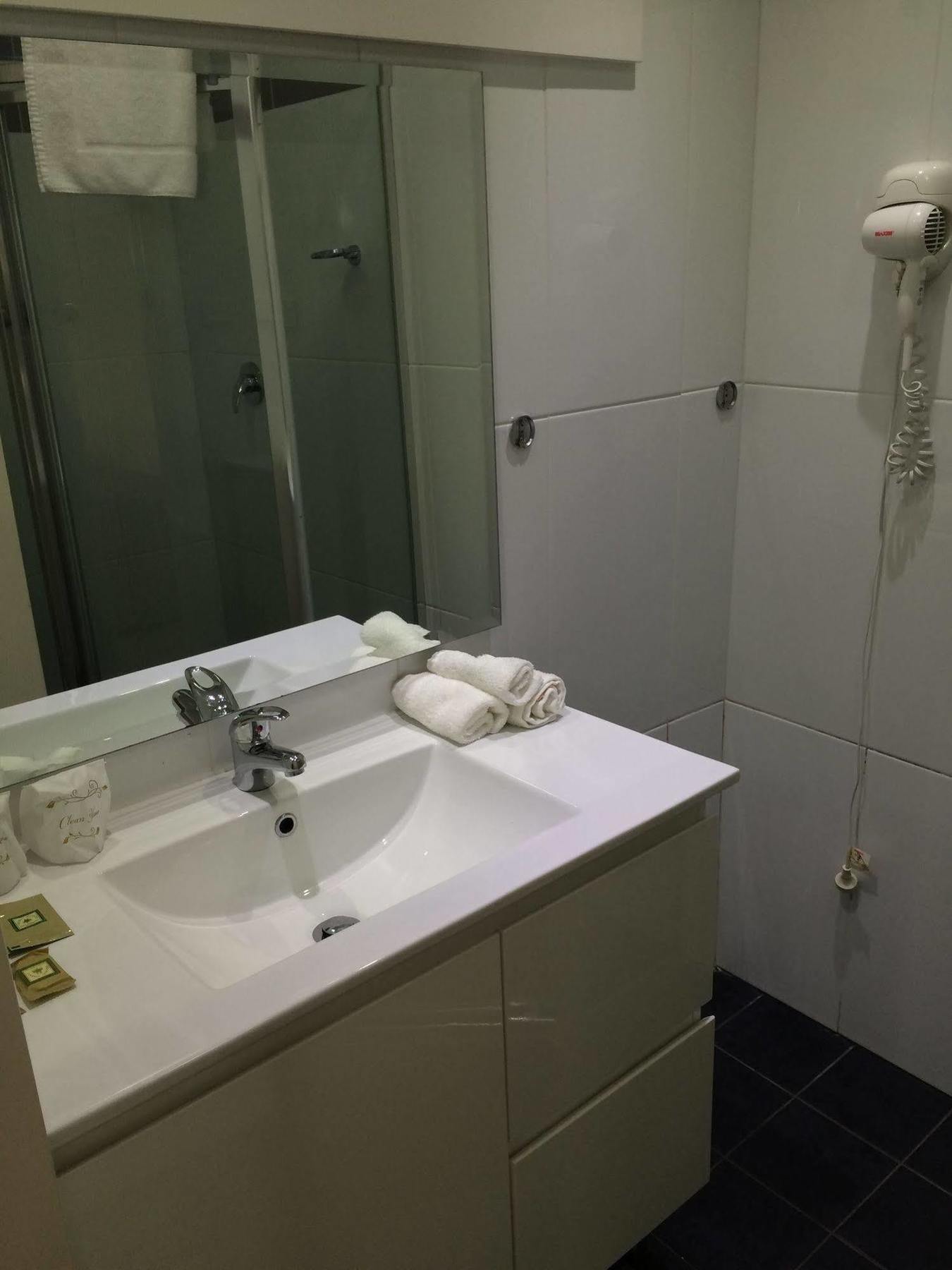 Liberty Plains Motor Inn Сидней Экстерьер фото